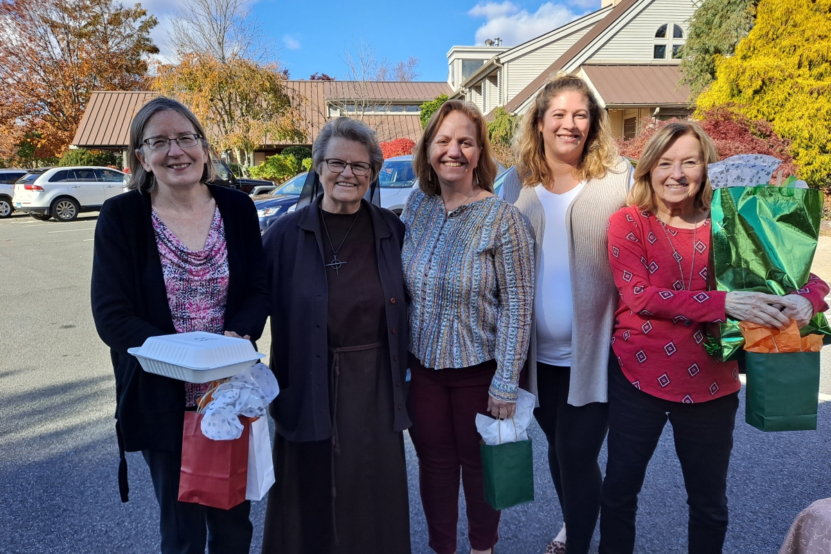 Five year Anniversarycand more1200